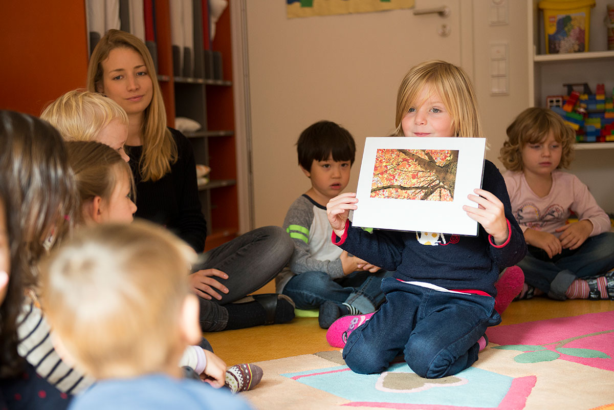 Sitzkeis im Kindergarten - Kindergartenfotograf München | Felix Krammer Fotografie